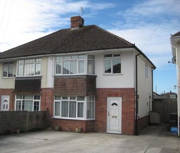 3 bedroom semi-detached house to rent - Photo 3