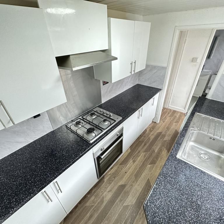 Blakey Street, Longsight, Manchester, M12 - Photo 1