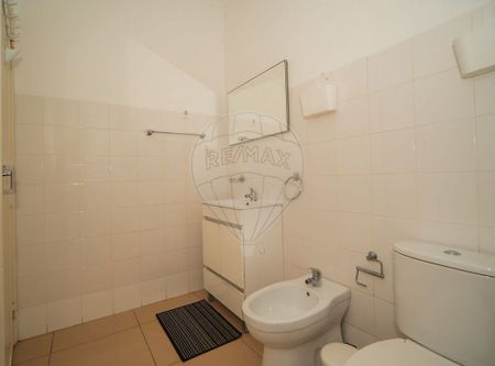 Lisboa, Lisbon 2620 - Photo 3