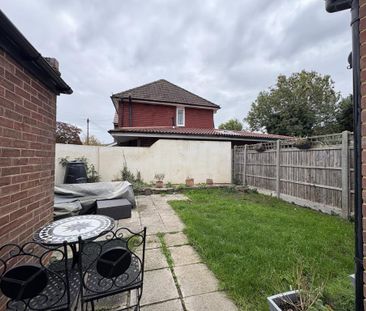 2 bedroom semi-detached house to rent - Photo 1