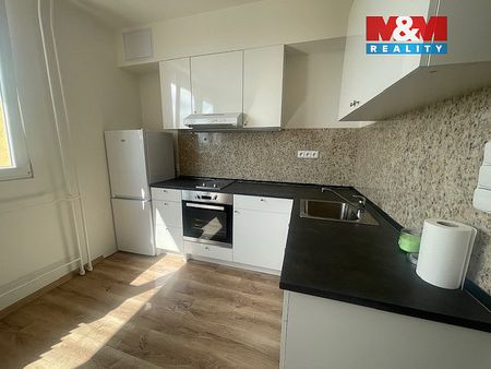 Pronájem bytu 1+1 35 m² - Фото 3