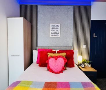 BEDROOM 5 – MEDIUM DOUBLE ENSUITE - Photo 5