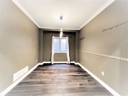 For Lease - 137 Bothwell Crescent, Newmarket, Ontario - Photo 5