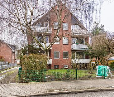 Charmante Single-Wohnung mit gemütlichen Dachschrägen in Hamburg-Bramfeld - Photo 1