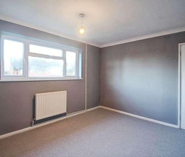 Heathway, Iver, SL0 - Photo 1