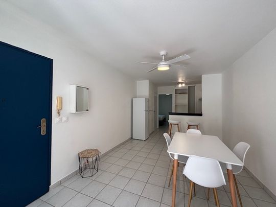 Deux pièces en résidence sécurisée - Longfort Immobilier - Photo 1