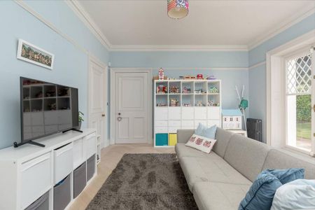 8 bedroom detached house to rent - Photo 5