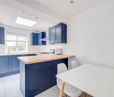 4 bedroom maisonette to rent - Photo 5