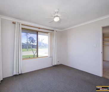 AMAZING FAMILY HOME! - Photo 6