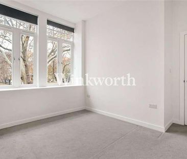 Frobisher Road, London, N8 - Photo 6