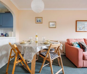 2 bedroom house to rent - Photo 3