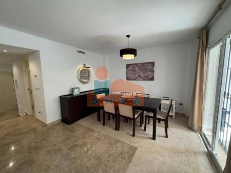 Casa o chalet de alquiler en La Dama de Noche - La Alzambra - Photo 5