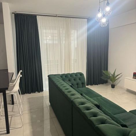 Sisesti | 2 Camere | Centrala | Parcare | Bloc nou | Prima inchiriere - Photo 1