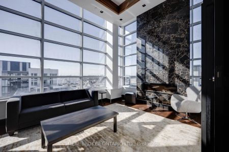 501 Adelaide Street W #1308 - Photo 3