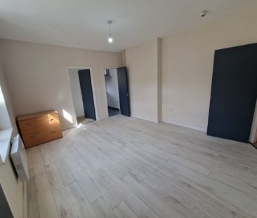 3 Bed Flat, Cardigan Street, LU1 - Photo 5
