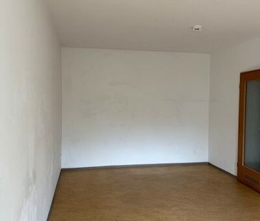 Helle Zweizimmer Wohnung mit Balkon - Foto 1
