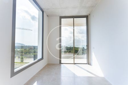 Rental Property in Can Girona - Photo 2