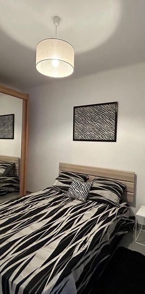 Location Appartement 3 pièces 56m² NICE 06300 - Photo 1