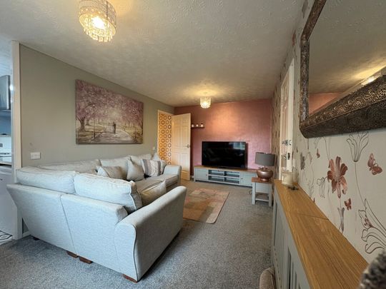Applegarth Court, Northallerton - Photo 1