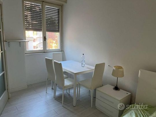 Appartamento di 22 m² con 1 locale a Milano - Photo 1