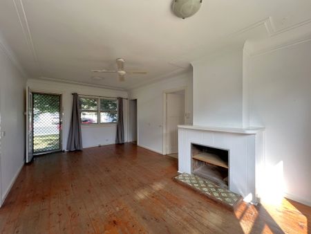 Cozy Cottage in great location! - Photo 4