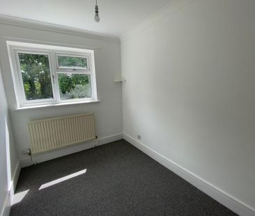 2 bedroom semi-detached house to rent - Photo 1