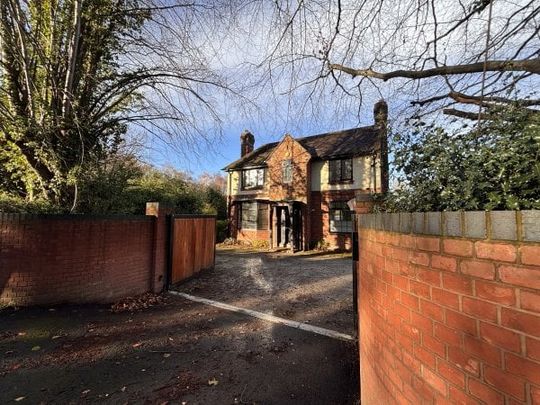 Boythorpe, Walsall Road, Lichfield, WS13, Property for rent - Photo 1