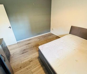 Room in a Shared House, Kipling House, SE5 - Photo 2
