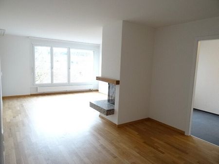Moderne 3.5-ZW à 81 m² im 2. OG mit Cheminée - Foto 5