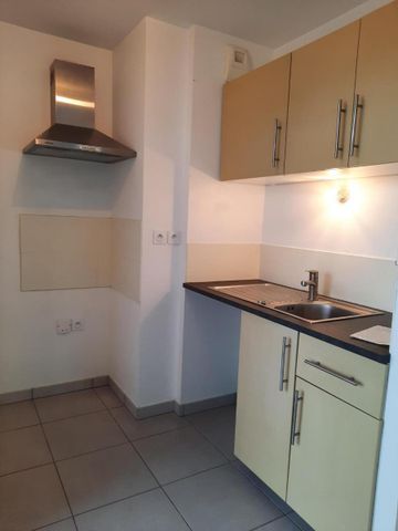 Location Appartement 2 pièces 41m² NANTES 44100 - Photo 2