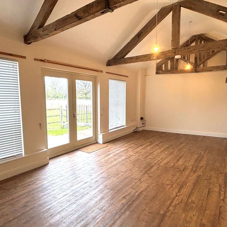 Hele Manor Barns, Hele, Taunton - Photo 1