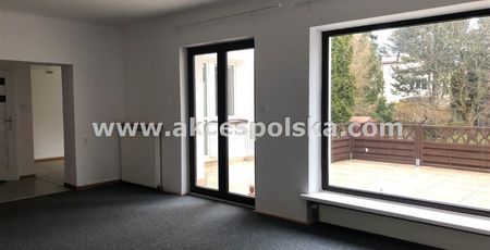 Dom na wynajem - Zdjęcie 2