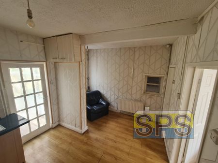 Portland Street, Stoke-on-Trent - Photo 3