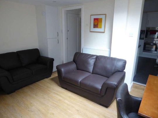 North Parade, Bootham, YO30 - Photo 1