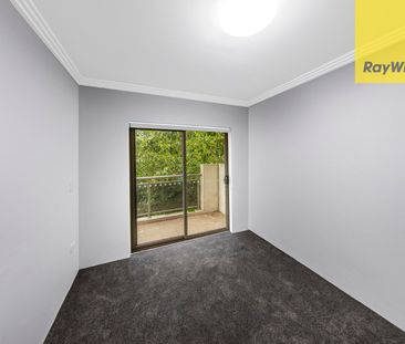 Freshly Updated Unit in a Prime Northmead Location - Photo 2