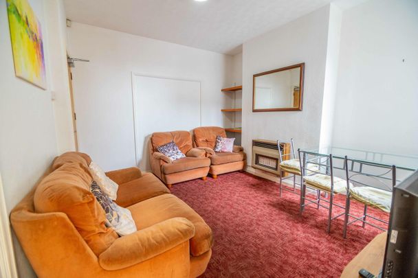 5 Siward Street - Photo 1