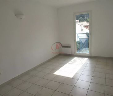 Location Appartement 3 pièces 68m² EVENOS 83330 - Photo 6