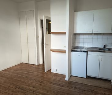 Location Appartement 1 pièce 19m² NANTES 44000 - Photo 3