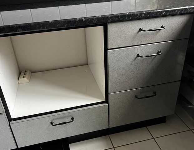 Einbauküche ohne Geräte - Foto 1