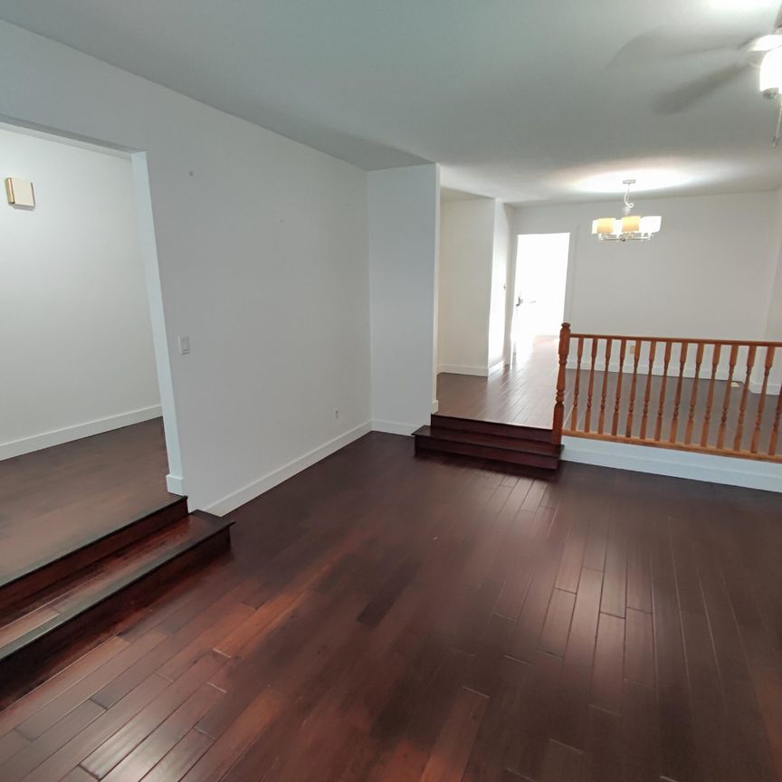 Cozy Three Bedroom Rancher - Photo 1