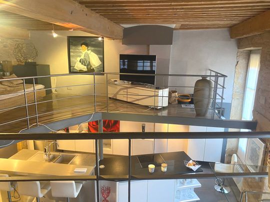 Location Appartement 3 pièces 118m² LYON 5ème - Photo 1