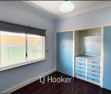 49 Hayes Street, Bunbury WA - Photo 6