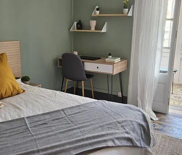 Rambla de Catalunya, Barcelona, Catalonia 08008 - Photo 3