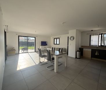 Location Maison 5 pièces 109m² POITIERS 86000 - Photo 3