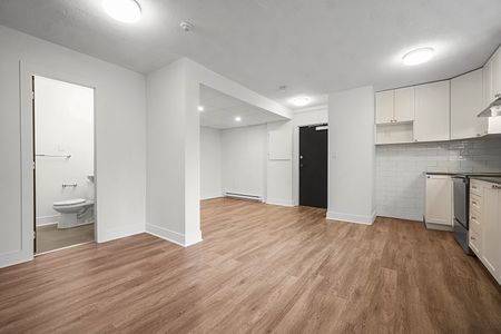 Bridgewater Apartments - Photo 2