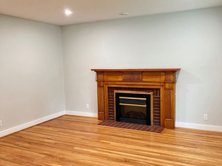 Spacious 3 Bed 1 Bath Home | 3308A Ashburn Avenue West End Halifax | $2295 Available Now - Photo 2