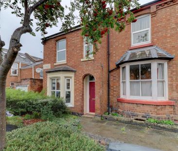 2 bedroom end of terrace house to rent - Photo 4