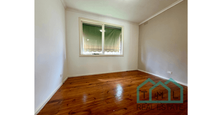 Freshly Renovated 3-Bedroom Family Home – Move In Today! - Photo 5