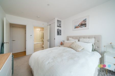 Mapleton Crescent, LONDON - Photo 3