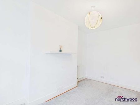 Langney Road, Town Centre, Eastbourne, BN21 - Photo 3